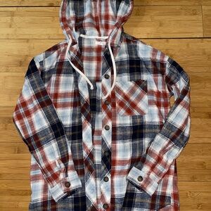 Maurice’s Plaid Hooded Button-Up Shirt❤️❤️